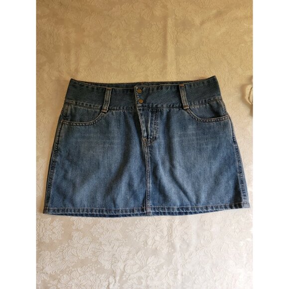 American Eagle Blue Denim Mini Skirt Size 4 AE Jeans Y2K High Waist - Picture 2 of 8